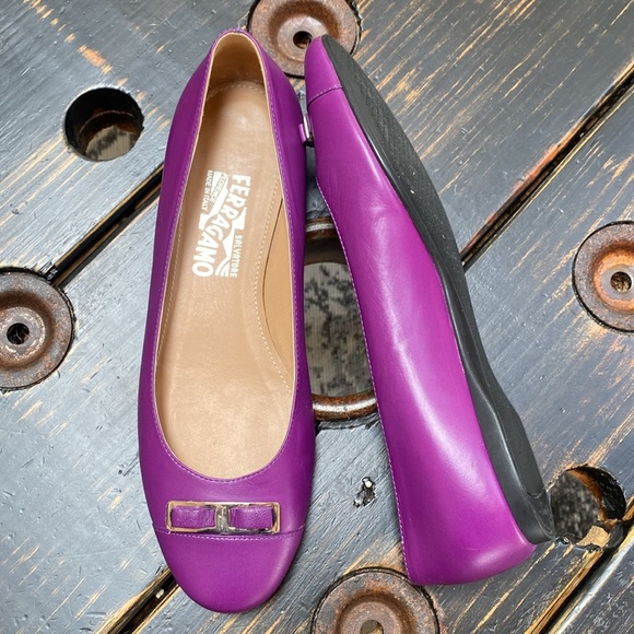 Ferragamo Purple Flats - Picture 11 of 11